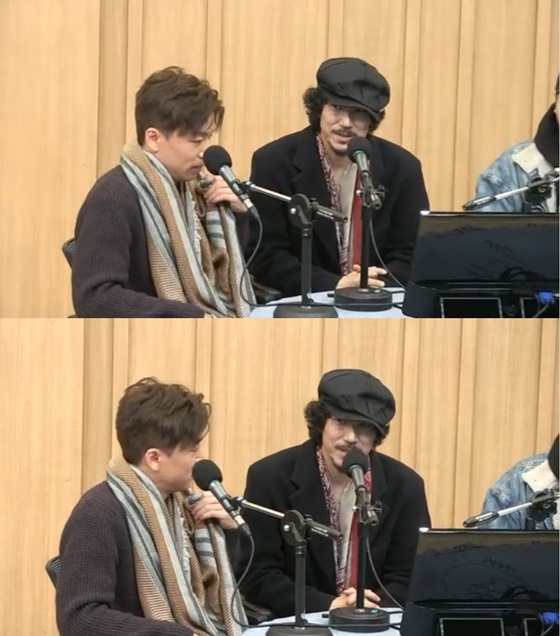 가수 타이거 JK(오른쪽), 비지 /사진=SBS 라디오 파워FM \'두시탈출 컬투쇼\' 보는 라디오 방송화면 캡처