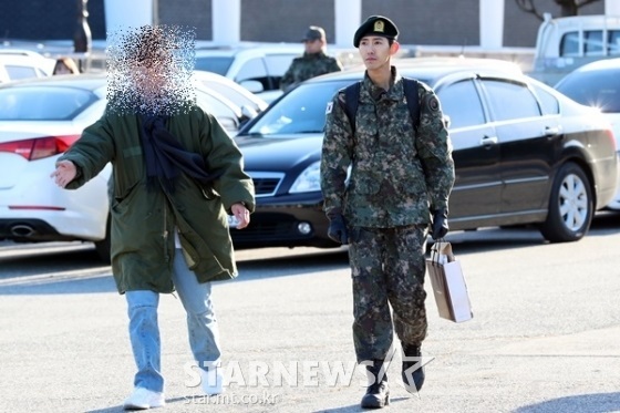 광희 매니저 유모씨(왼쪽)와 광희/사진=스타뉴스