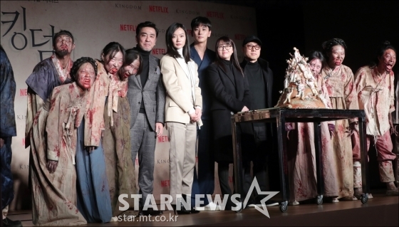 '킹덤'의 류승룡, 배두나, 주지훈, 김은희 작가, 김성훈 감독(왼쪽부터) /사진=김창현 기자