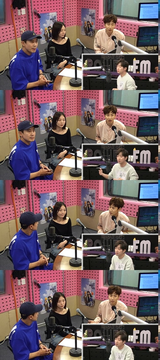 신하균, 이솜, 이광수./사진=SBS 파워FM '박선영의 씨네타운' 보이는 라디오 캡처