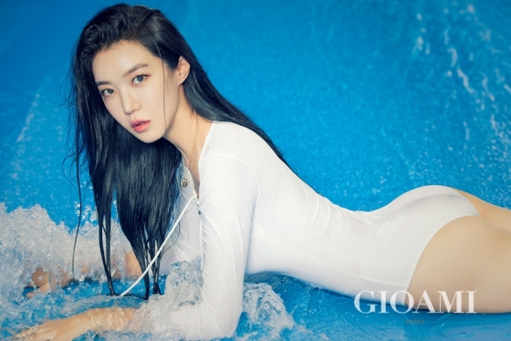 권은진 