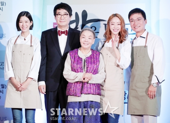 &amp;nbsp;SBS 플러스 '밥은 먹고 다니냐' 신나리, 최양락, 김수미, 서효림, 조재윤 / 사진=김창현 기자 chmt@
