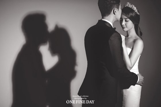 /사진제공=/사진제공=해피메리드컴퍼니, 웨딩디렉터봉드, 유튜브봉드, 원파인데이스튜디오, 로자스포사,h샵, 로더플라워, 스플렌디노, 정민경스타일리스트