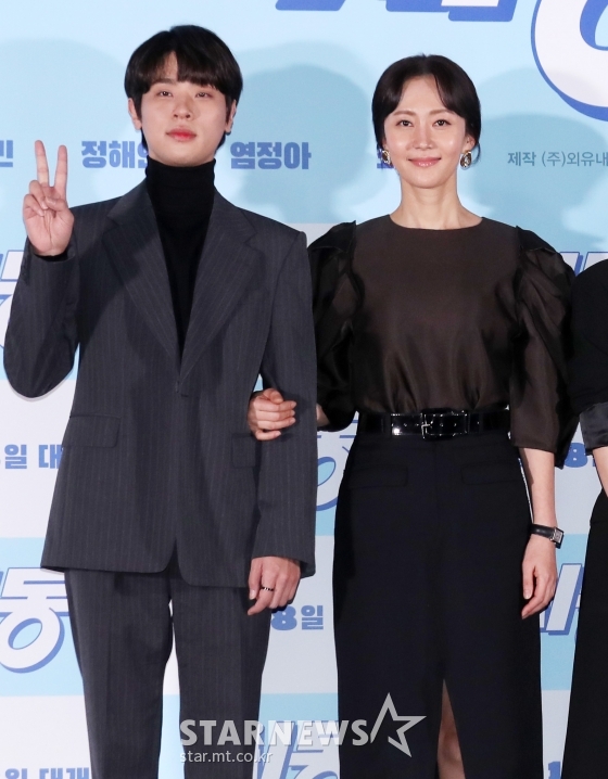 배우 박정민, 염정아(오른쪽) /사진=김휘선 기자