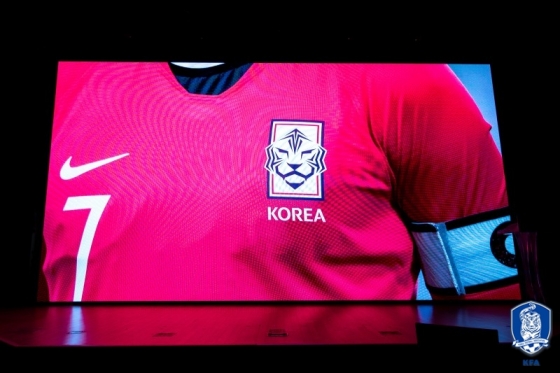국가대표팀 유니폼에 사용되는 새 엠블럼. /사진=대한축구협회 제공