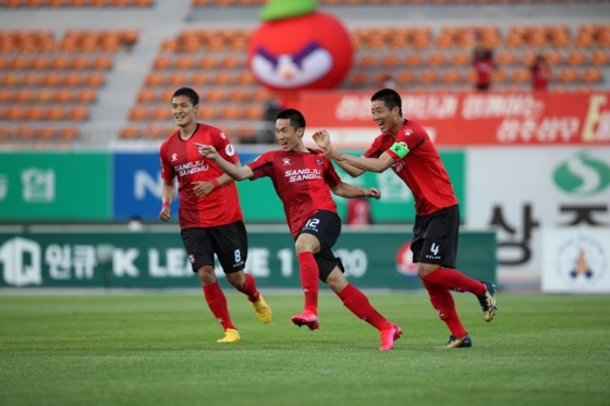 상주 선수들. /사진=한국프로축구연맹