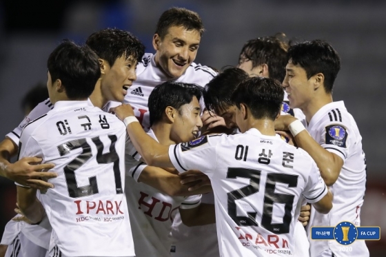 부산 선수들. /사진=대한축구협회 제공