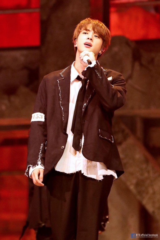 방탄소년단 진(BTS JIN) /사진=방탄소년단 공식 SNS