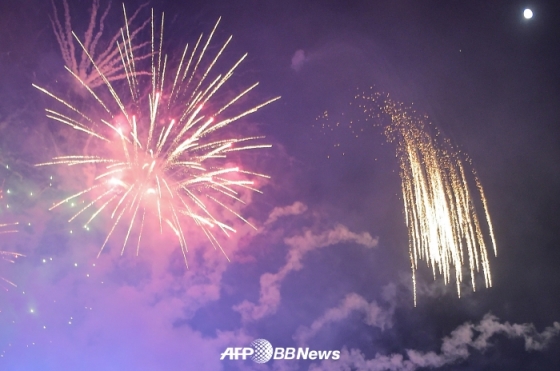불꽃놀이 모습(자료사진). /AFPBBNews=뉴스1