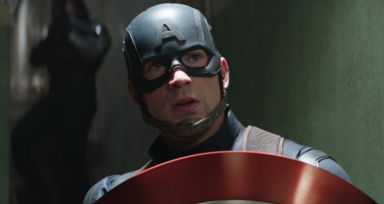 크리스 에반스가 캡틴 아메리카로 마블 영화에 복귀할 전망이다/\'캡틴 아메리카: 시빌워\' 스틸
