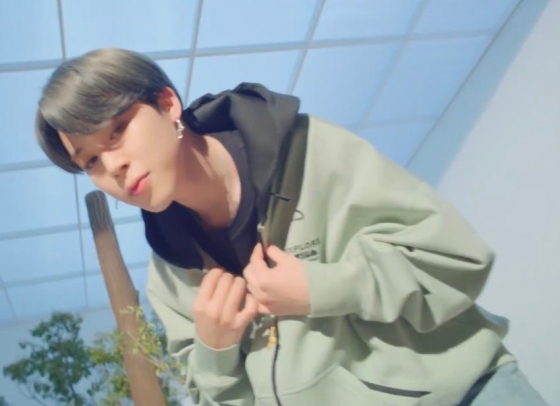 방탄소년단 지민(BTS JIMIN) /사진=FILA KOREA 'BTS(방탄소년단) ‘REVERSEXREBIRTH’ - Main'