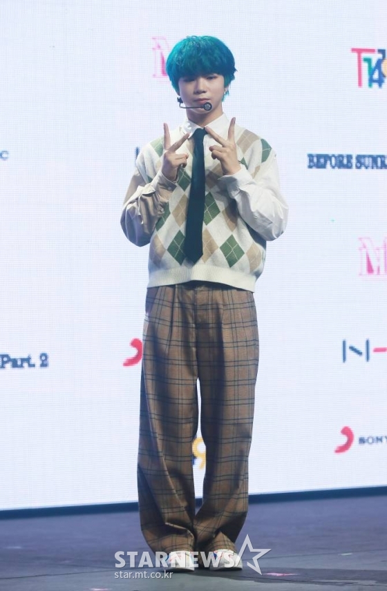 그룹 T1419(티일사일구) 키오가 31일 오후 서울 마포구 신한카드 판스퀘어에서 진행된 싱글 2집 ‘BEFORE SUNRISE Part. 2&#039;(비포 선라이즈 파트 2) 발매 쇼케이스에서 포즈를 취하고 있다. /2021.03.31 /사진=이동훈 기자 photoguy@