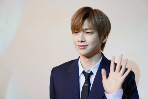 가수 강다니엘이 13일 오후 진행된 새앨범 'YELLOW' 발매 기자간담회에 참석해 포즈를 취하고 있다. /사진제공=커넥트엔터테인먼트 2021.04.13 /사진=이동훈 기자 photoguy@