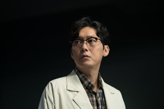 /사진=영화 &#039;서복&#039; 박병은 스틸