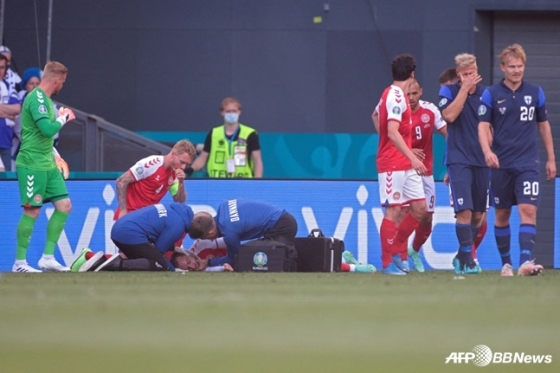 "나 겨우 29살인데..." 에릭센, 심정지 회복 후 첫 마디 '먹먹 ...