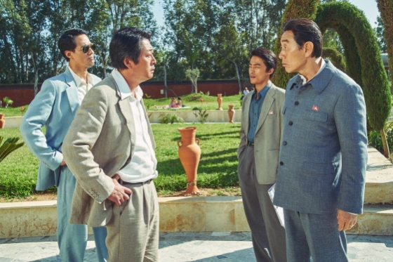 김윤석고 조인성, 허준호 구교환 &#039;모가디슈&#039; 스틸
