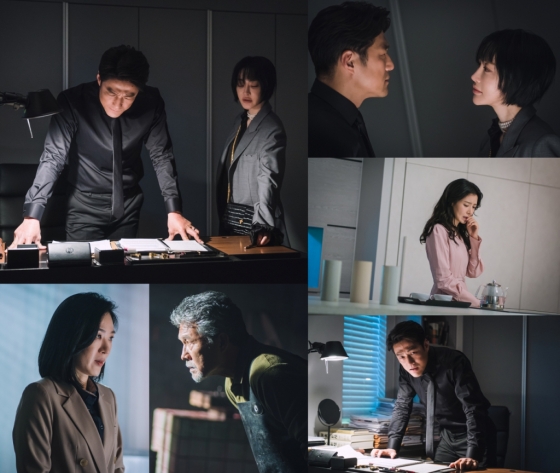 tvN 수목드라마 &#039;더 로드 1의 비극&#039;의 지진희, 김혜은이 갈등한다./사진제공=tvN