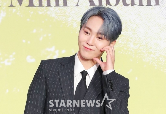 그룹 세븐틴(SEVENTEEN) 승관이 18일 오후 서울 강남구 삼성동 인터컨티넨탈 서울 코엑스에서 열린 8집 미니 앨범 'Your Choice'(유어 초이스) 발매 기념 쇼케이스에서 포즈를 취하고 있다. 'Your Choice'는 사랑에 대한 다양한 형태의 행동과 감정을 담은 앨범으로, '나'의 고민을 나누고 '너'의 선택을 존중한다는 다정한 세븐틴의 모습과 본인의 마음을 솔직하게 표현하는 고유의 순수함을 담았다. 2021.06.18 /사진=김창현 기자 chmt@