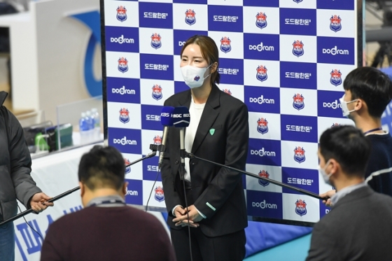 김사니 IBK기업은행 감독대행./사진=KOVO