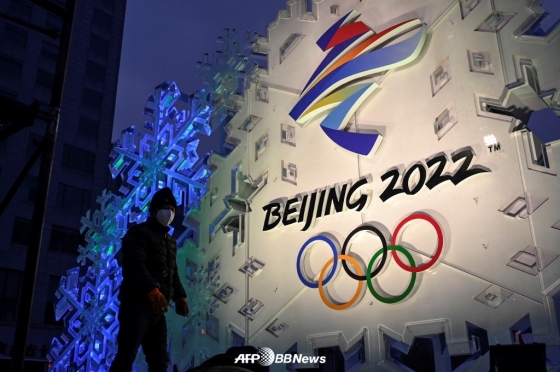 2022 베이징 올림픽을 알리는 조형물. /AFPBBNews=뉴스1