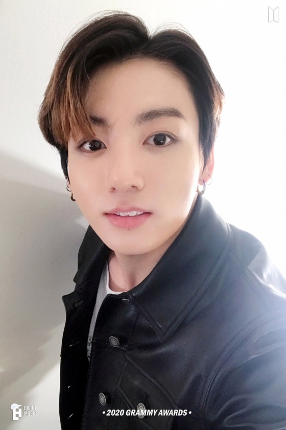 방탄소년단 정국, '1997년생 가장 잘생긴 남자 아이돌' | 스타뉴스