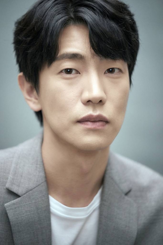 배우 고상호가 24일 오전 온라인으로 진행된 드라마 &#039;고스트닥터&#039; 종영 기념 인터뷰에 앞서 포즈를 취하고 있다. 2022.02.24 &lt;사진=피엘케이굿프렌즈&gt; /사진=임성균 기자 tjdrbs23@