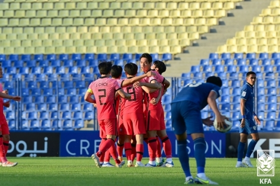 고재현의 선제골로 한국 선수들이 기뻐하고 있다./사진=대한축구협회