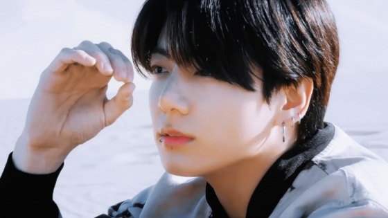 [잡담] 전정국은 진짜 안어울리는 컨셉이 없는거같음 | 인스티즈