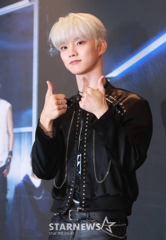 그룹 더보이즈(THE BOYZ) 큐가 7일 오후 서울 올림픽공원 KSPO DOME에서 진행된 첫 월드 투어 &#039;더비존&#039;(THE BOYZ WORLD TOUR : THE B-ZONE IN SEOUL ENCORE) 기자간담회에 참석해 포즈를 취하고 있다. /2022.08.07 /사진=이동훈 기자 photoguy@