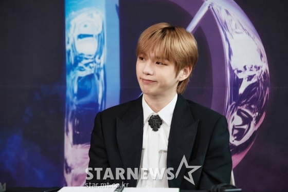 가수 강다니엘이 14일 오후 서울 장충체육관에서 열린 '2022 강다니엘 콘서트 퍼스트 퍼레이드 인 서울' 개최 기념 기자간담회에 참석해 미소를 짓고 있다. / 사진제공 = 커넥트 엔터테인먼트 /사진=김창현 기자 chmt@