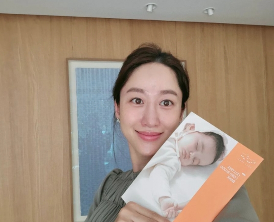 /사진=전혜빈 인스타그램