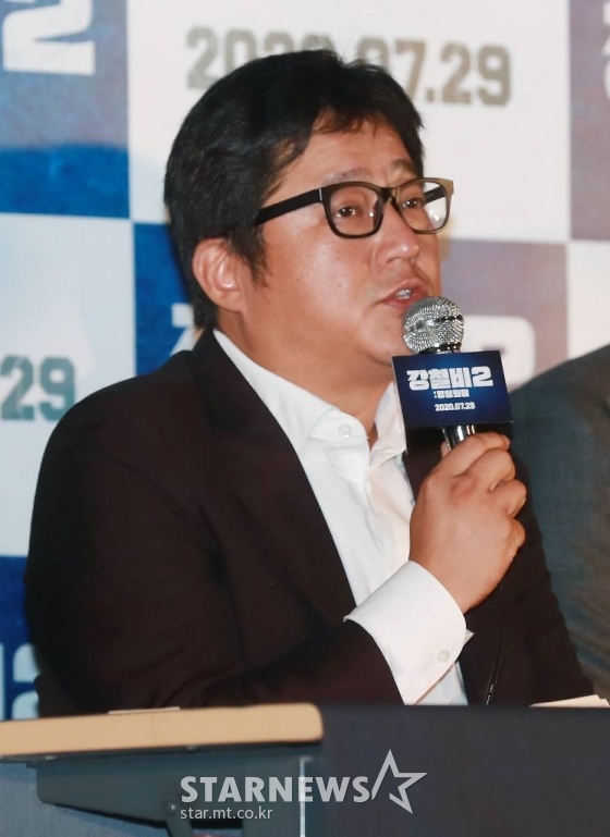 배우 곽도원이 23일 오후 서울 광진구 롯데시네마 건대입구점에서 열린 영화 &#039;강철비2:정상회담&#039;(감독 양우석) 시사회에서 질문에 답하고 있다. /사진=이동훈 기자 photoguy@
