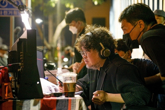 &#039;늑대사냥&#039;을 연출한 김홍선 감독