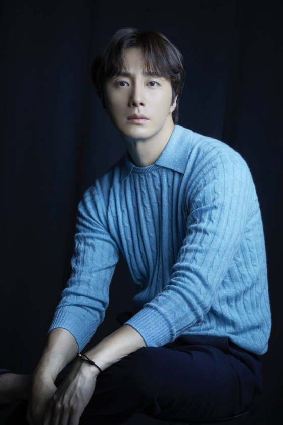 ENA 드라마 &#039;굿잡&#039;의 배우 정일우가 종영 인터뷰를 위해 포즈를 취하고 있다. &#039;굿잡&#039;은 재벌탐정과 초시력자 취준생, 특별한 능력을 가진 두 남녀가 펼치는 히어로맨틱 수사극이다. /사진제공=9아토엔터테인먼트, 제이원인터네셔널컴퍼니 2022.09.29 /사진=이동훈 기자 photoguy@