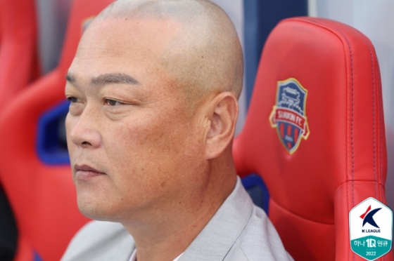 김태완 김천상무 감독. /사진=한국프로축구연맹