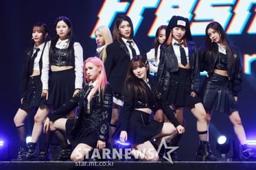 '���ƿ� ���÷�'