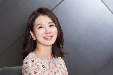 ����ȭ '��ġ �ʴ� �̸�'