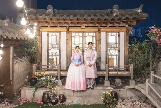 /사진제공=해피메리드컴퍼니, 웨딩디렉터봉드, 로자스포사, 스플렌디노, 쇼위플로라, 모아위, 어반스튜디오, 규중칠우, 정부자스타일리스트, 웨딩미