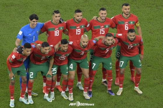 11일(한국시간) 포르투갈과 8강전에 선발 출전한 모로코 대표팀의 베스트 11.  /AFPBBNews=뉴스1