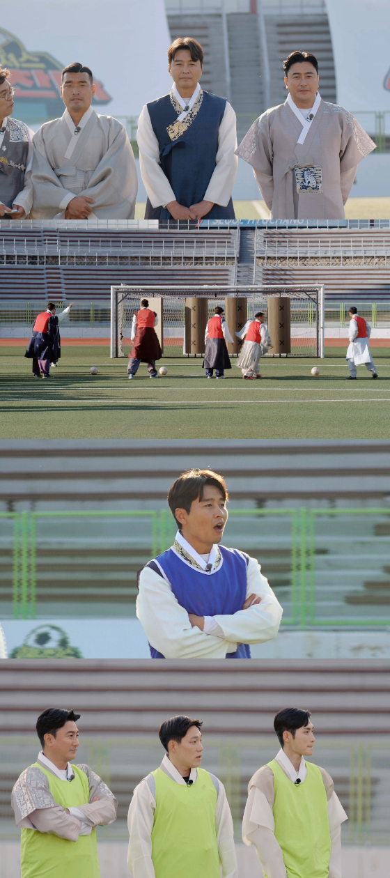 JTBC &#039;뭉쳐야 찬다 2&#039;에서 안정환 감독과 이동국 수석 코치./사진제공=JTBC &#039;뭉쳐야 찬다 2&#039;