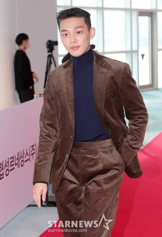 배우 유아인이 6일 오후 부산 해운대구 시그니엘에서 열린 &#039;2022 부일영화상&#039; 핸드프린팅 행사에 참석하고 있다. 2022.10.06 /사진=김창현 기자 chmt@
