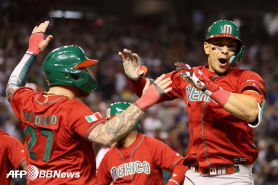 환호하는 멕시코 야구 국가대표팀./AFPBBNews=뉴스1