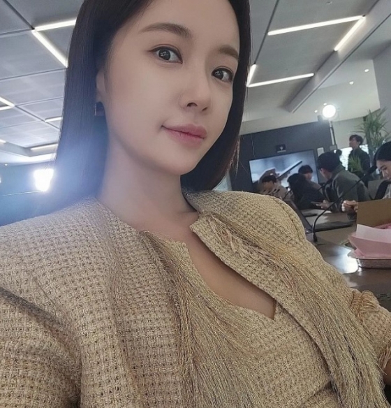 /사진=황정음