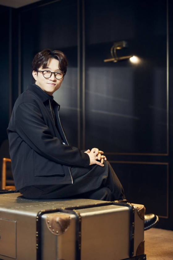 영화 &#039;웅남이&#039;의 박성광 감독이 16일 오전 진행된 인터뷰를 위해 포즈를 취하고 있다. 반달곰이라는 특별한 &#039;비밀&#039;을 가진 사나이가 특유의 짐승 같은 능력으로 국제 범죄 조직에 대항하여 공조 수사를 하며 벌어지는 코믹 액션 &#039;웅남이&#039;는 오는 22일 개봉한다. /사진제공=웅남이문화산업전문회사, CJ CGV 2023.03.16 /사진=이동훈 기자 photoguy@