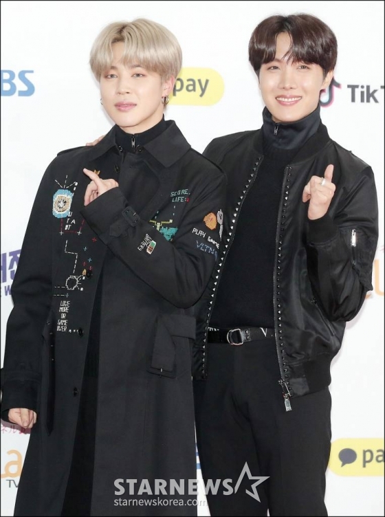  방탄소년단 지민(왼쪽)과 제이홉 /사진=김창현 기자 chmt@