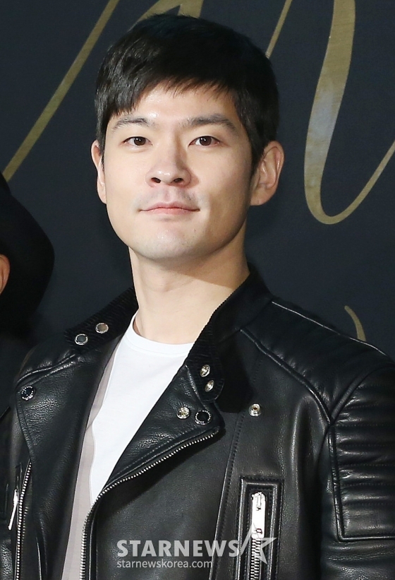 3일 오후 서울 강남구 청담동 버버리 서울 플래그십에서 &#039;아트 오브 더 트렌치 서울&#039; 프로젝트 론칭 행사가 진행되고 있다. /사진=이동훈 기자 photoguy@