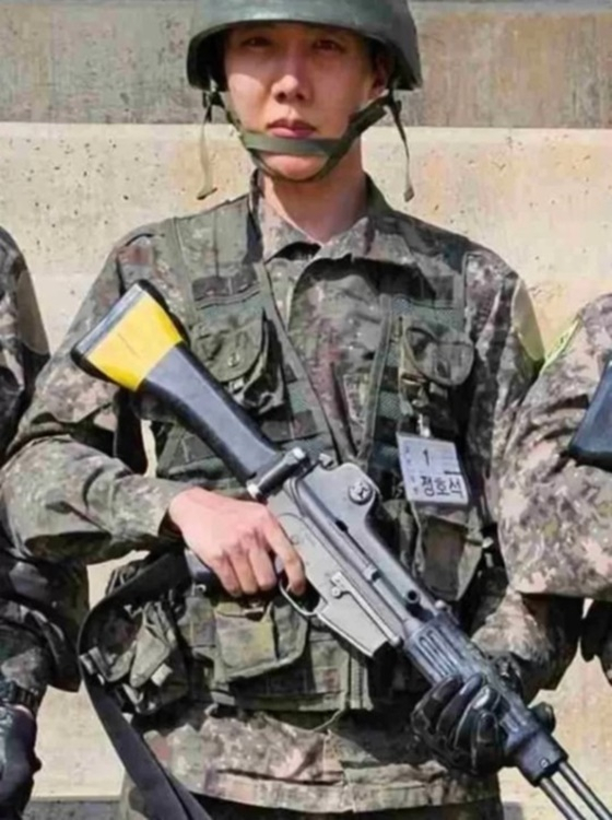 /사진=더 캠프