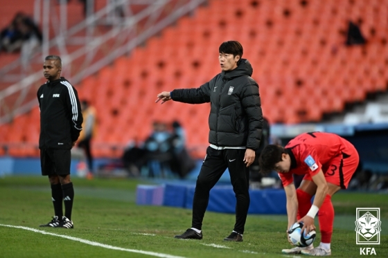 김은중(가운데) 감독.  /사진=대한축구협회 제공