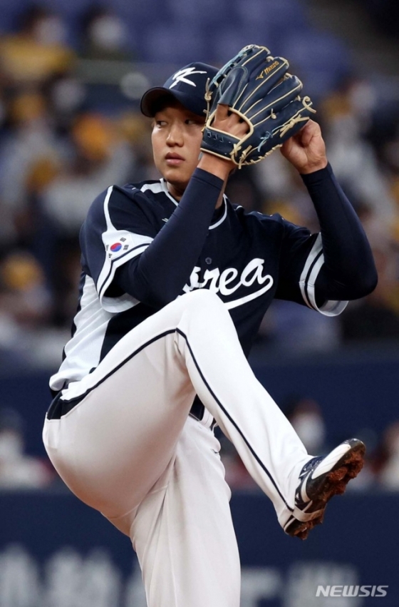 구창모가 2023 월드베이스볼클래식(WBC)에서 투구하고 있다. /사진=뉴시스