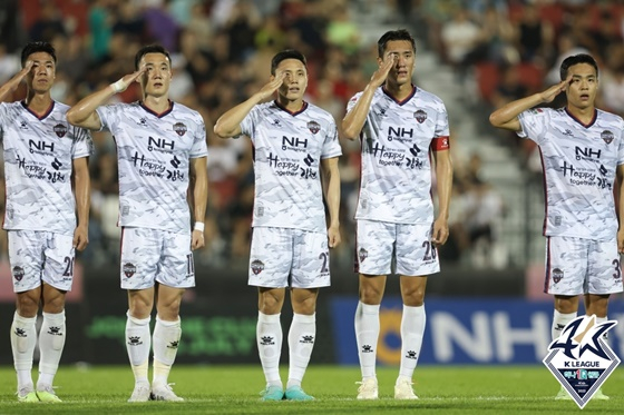 김천상무 선수들. /사진=한국프로축구연맹 제공